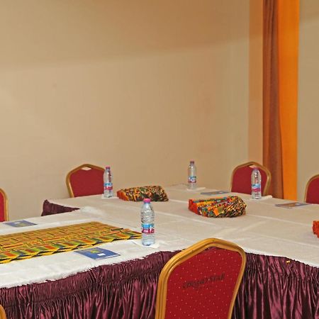 فندق غراند ستار North Legon المظهر الخارجي الصورة